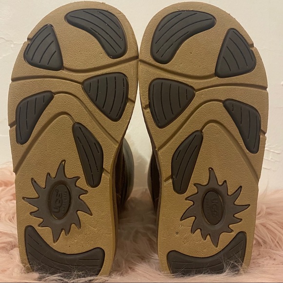 UGG Sutter Toast Leather Fur Boots Womens Sz 6 - Picture 6 of 8